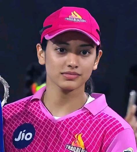 smriti mandhana nude|Smriti Mandhana Nude Fakes Gallery – MrDeepFakes